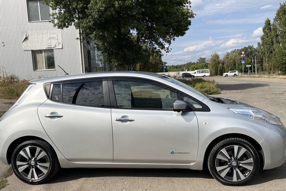 Продам Nissan Leaf 30 Квт 2017 года в Николаеве