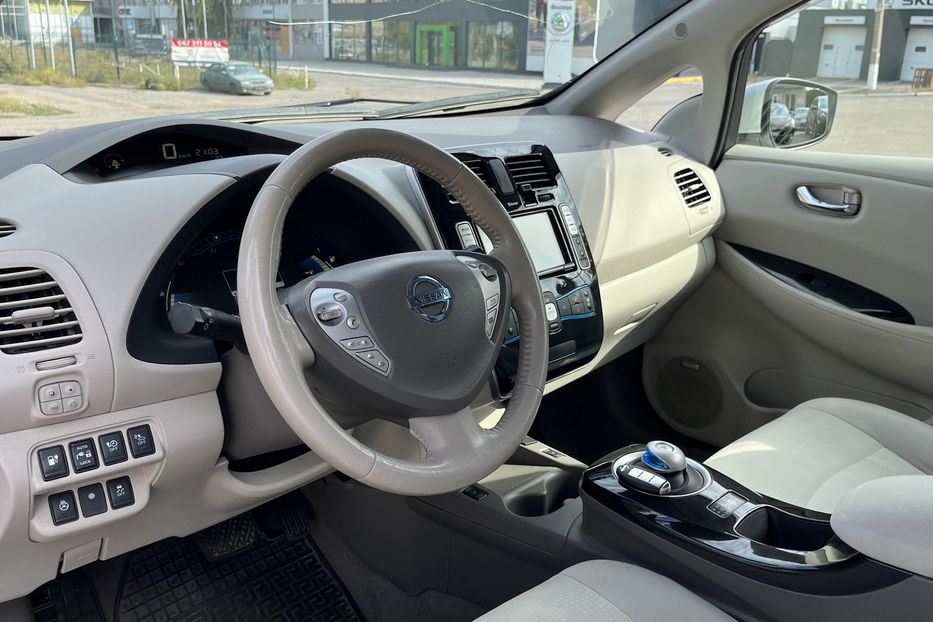 Продам Nissan Leaf 30 Квт 2017 года в Николаеве