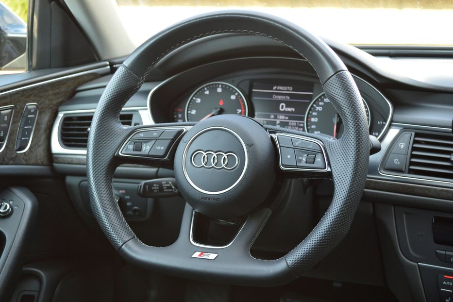 Продам Audi A6 2016 года в Одессе