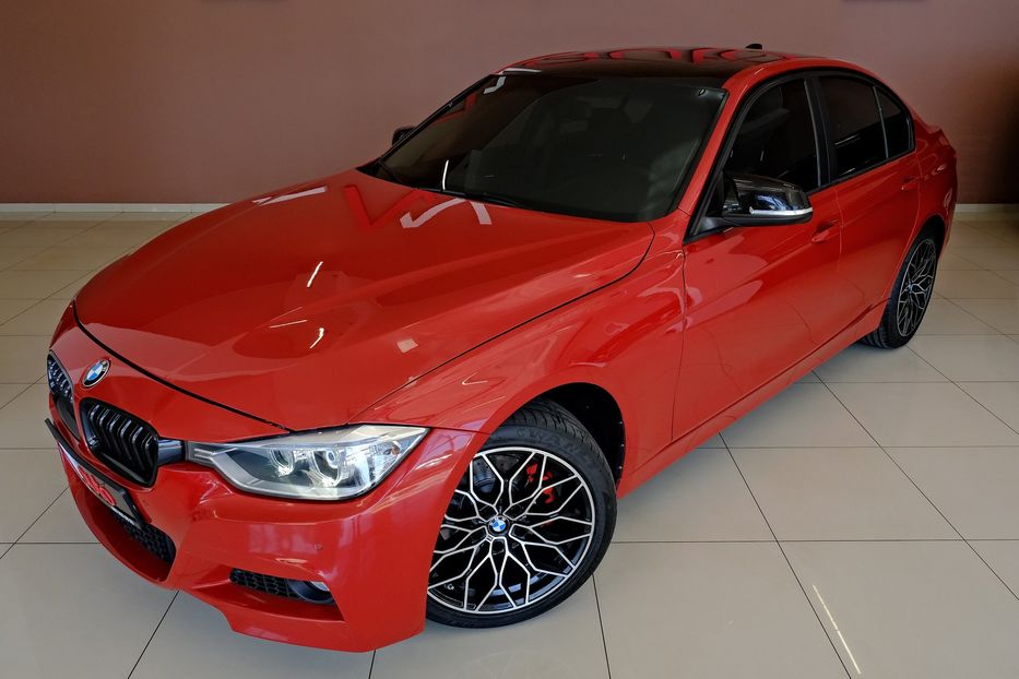 Продам BMW 320 2018 года в Одессе