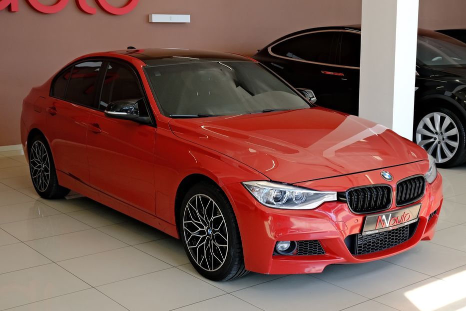 Продам BMW 320 2018 года в Одессе