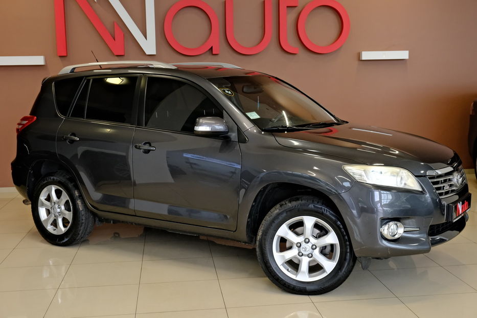 Продам Toyota Rav 4 2012 года в Одессе