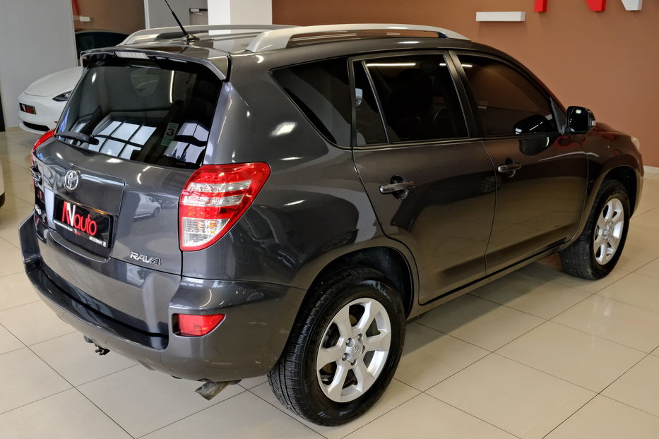 Продам Toyota Rav 4 2012 года в Одессе