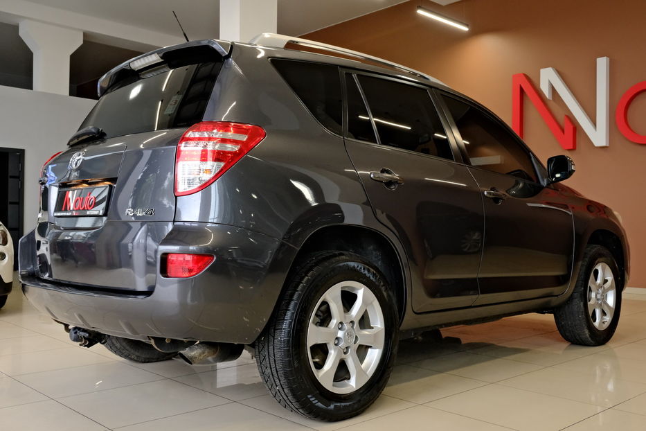 Продам Toyota Rav 4 2012 года в Одессе