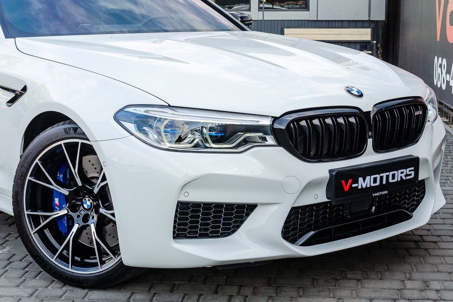 Продам BMW M5 Individual 2018 года в Киеве