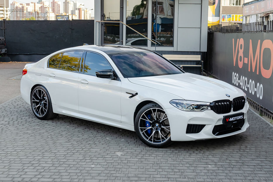 Продам BMW M5 Individual 2018 года в Киеве