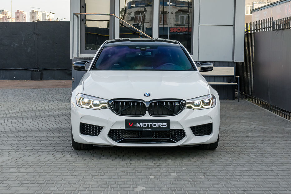 Продам BMW M5 Individual 2018 года в Киеве