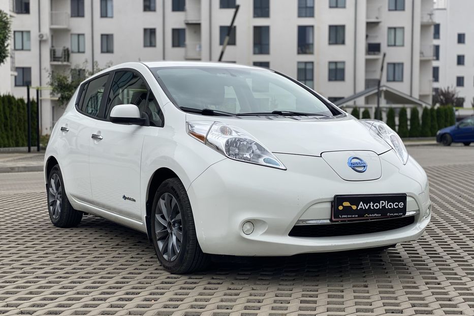 Продам Nissan Leaf 2014 года в Луцке