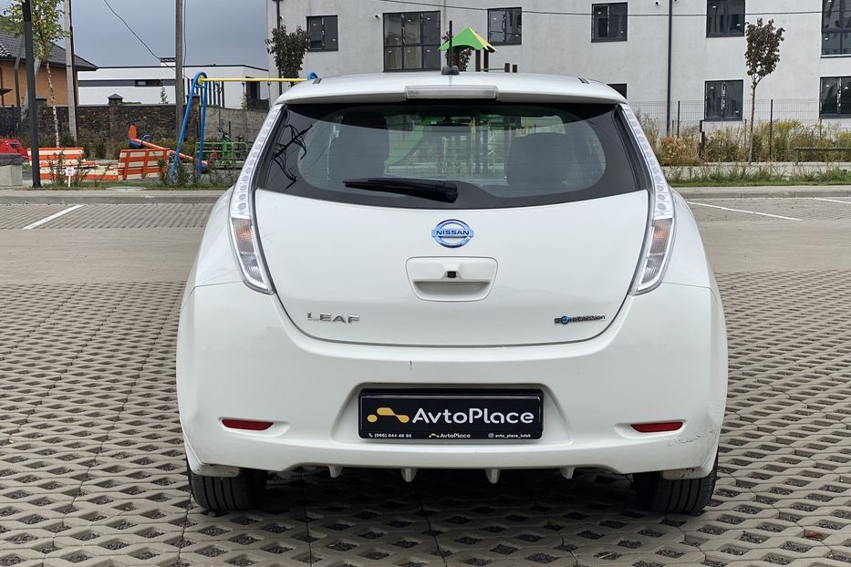 Продам Nissan Leaf 2014 года в Луцке