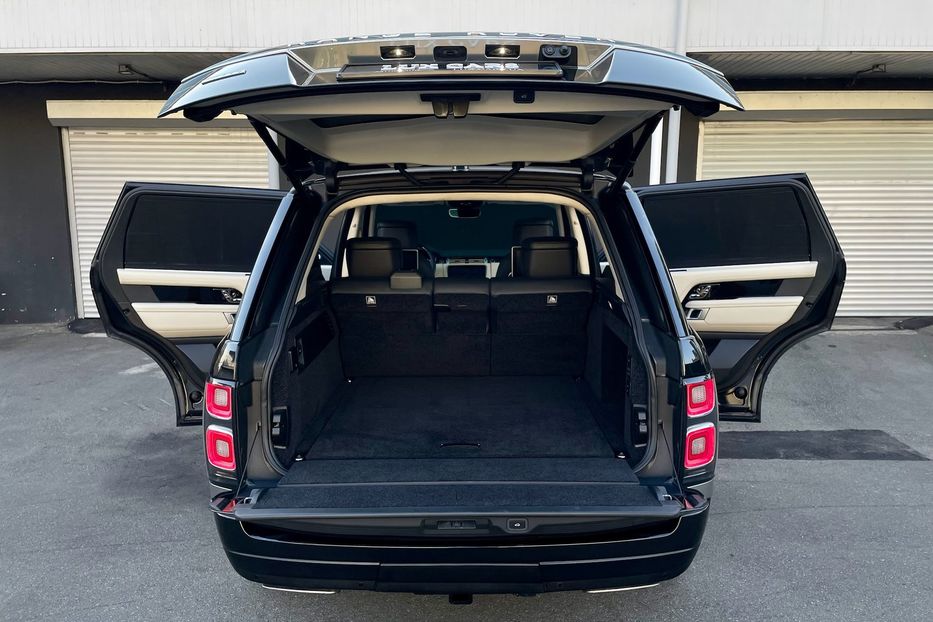 Продам Land Rover Range Rover Autobiography Long 2019 года в Киеве