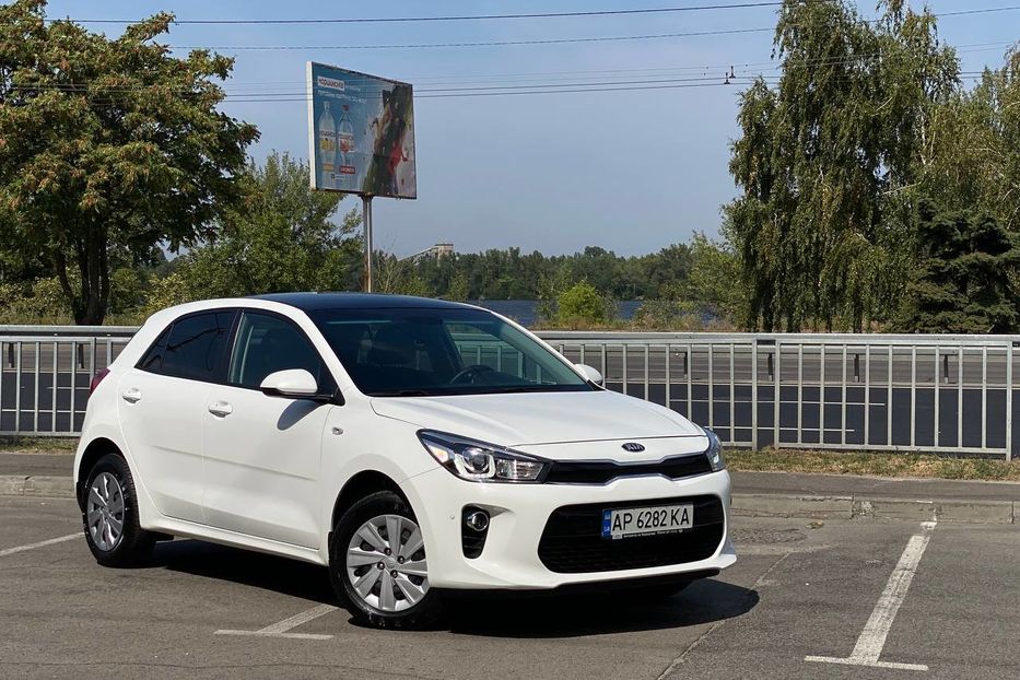 Продам Kia Rio 2017 года в Днепре