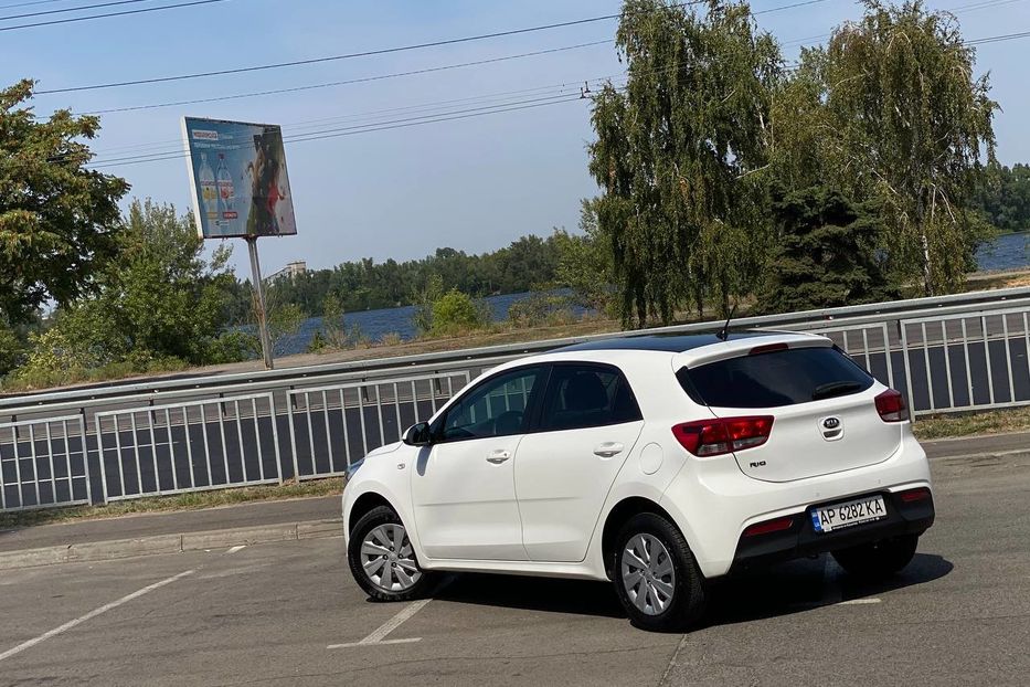 Продам Kia Rio 2017 года в Днепре