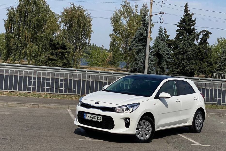 Продам Kia Rio 2017 года в Днепре