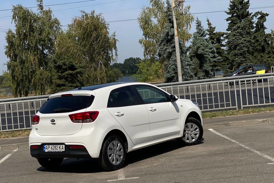 Продам Kia Rio 2017 года в Днепре