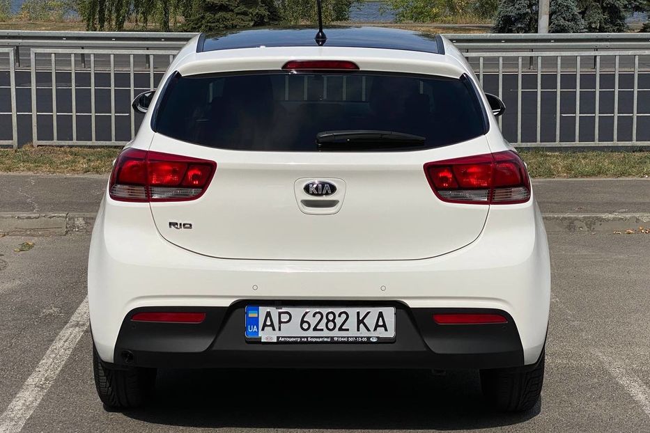 Продам Kia Rio 2017 года в Днепре