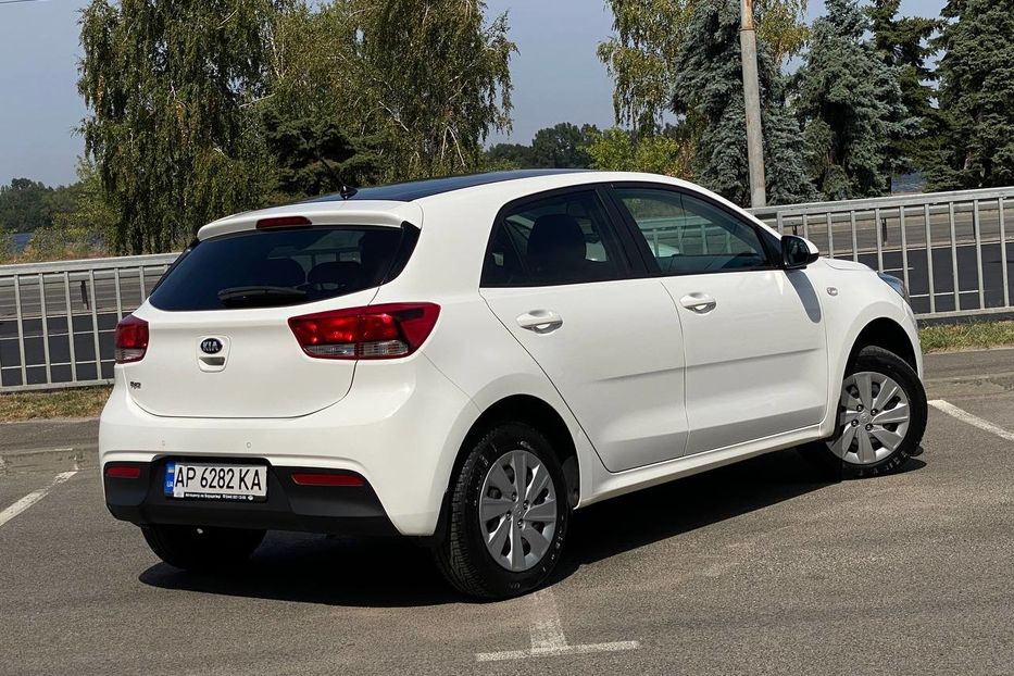 Продам Kia Rio 2017 года в Днепре