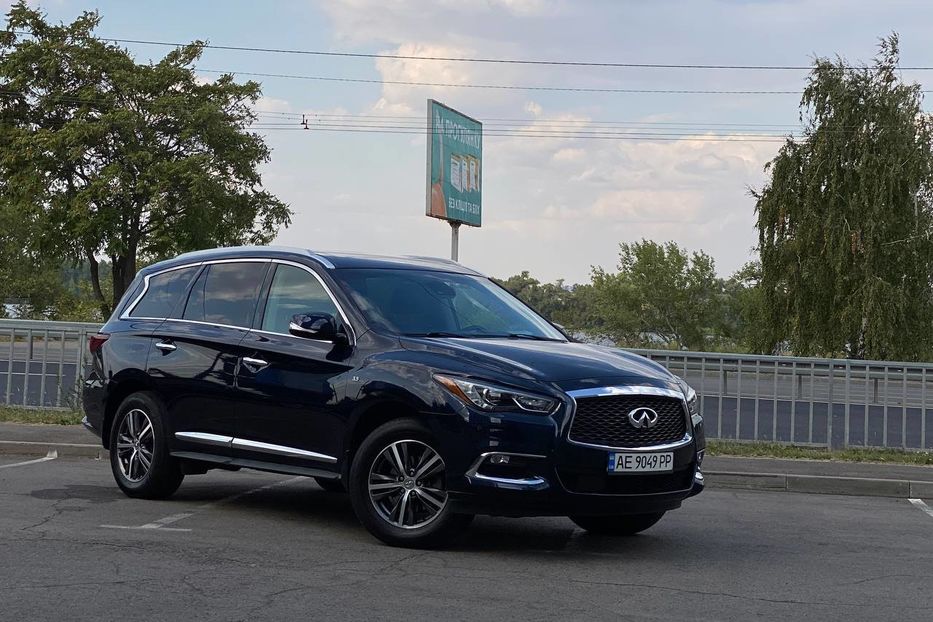 Продам Infiniti QX60 2018 года в Днепре