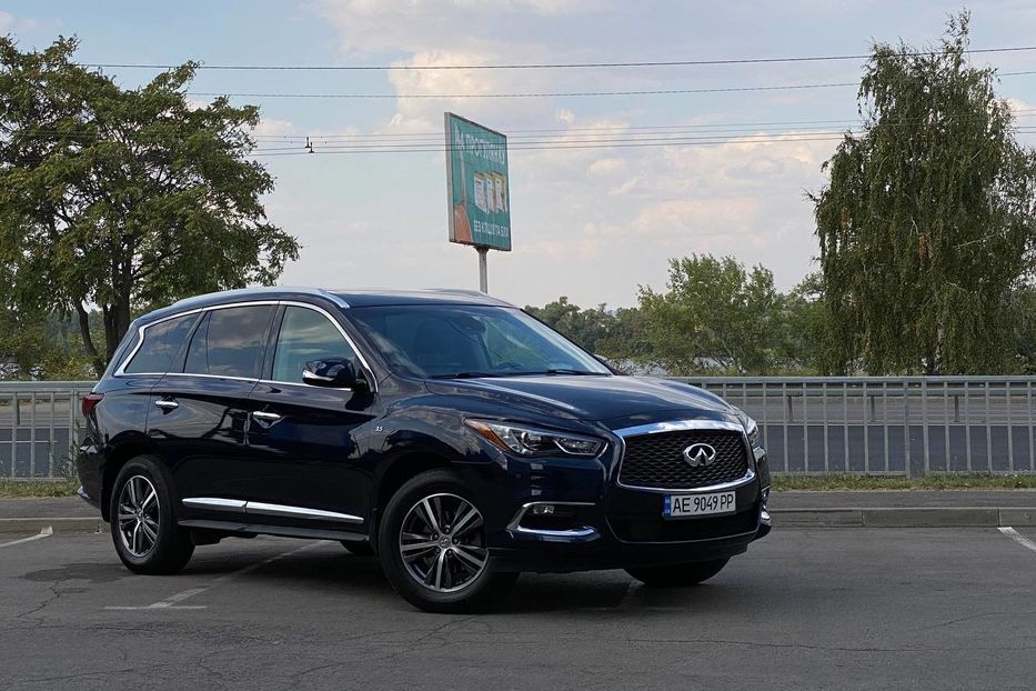 Продам Infiniti QX60 2018 года в Днепре