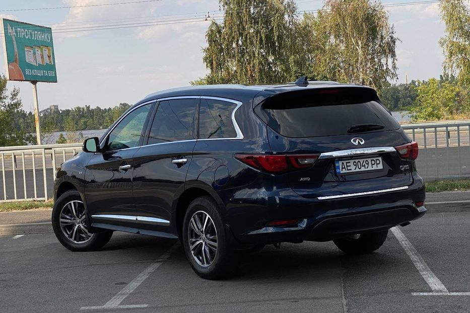 Продам Infiniti QX60 2018 года в Днепре