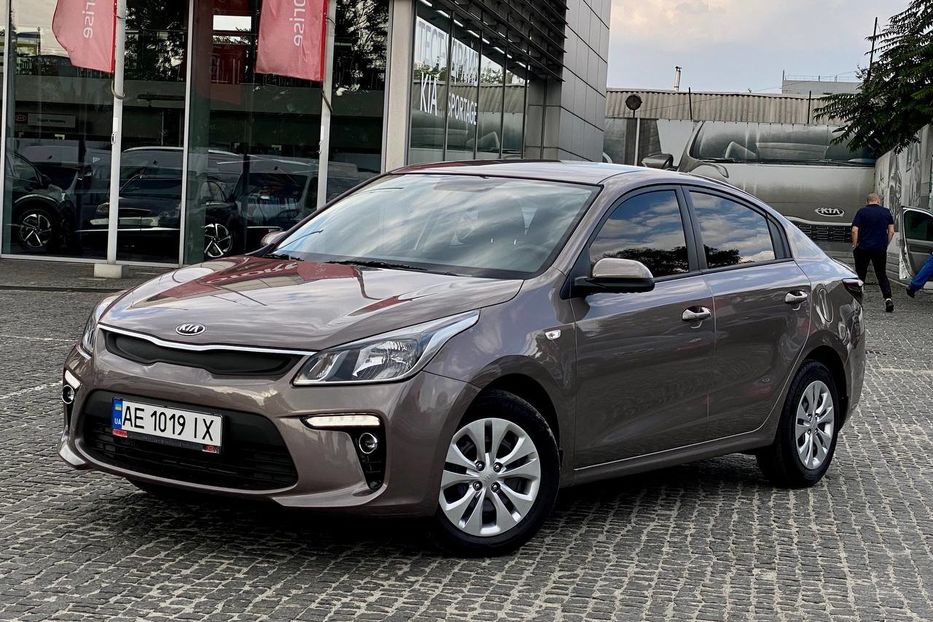 Продам Kia Rio 2018 года в Днепре