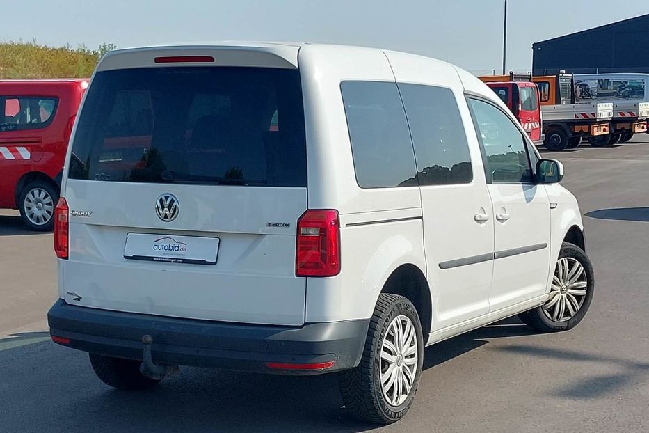 Продам Volkswagen Caddy пасс. 110kw 4x4 v2805  2020 года в Луцке