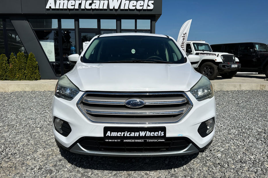 Продам Ford Escape SE 2017 года в Черновцах