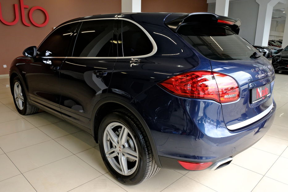 Продам Porsche Cayenne Hybrid 2013 года в Одессе