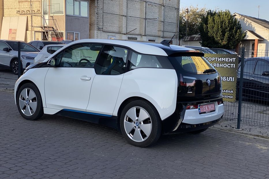 Продам BMW I3 2015 года в Луцке