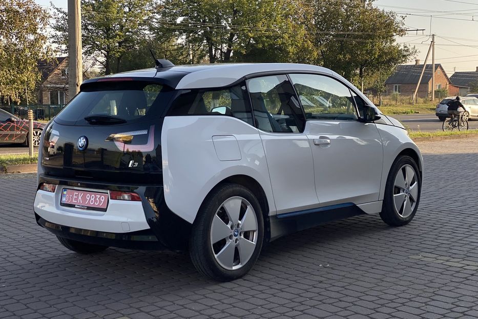 Продам BMW I3 2015 года в Луцке