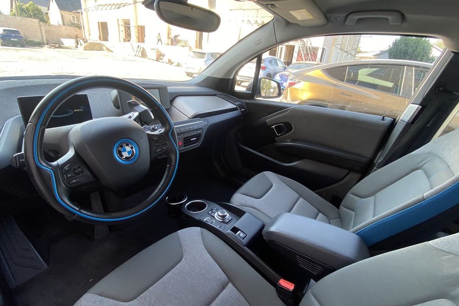 Продам BMW I3 2015 года в Луцке