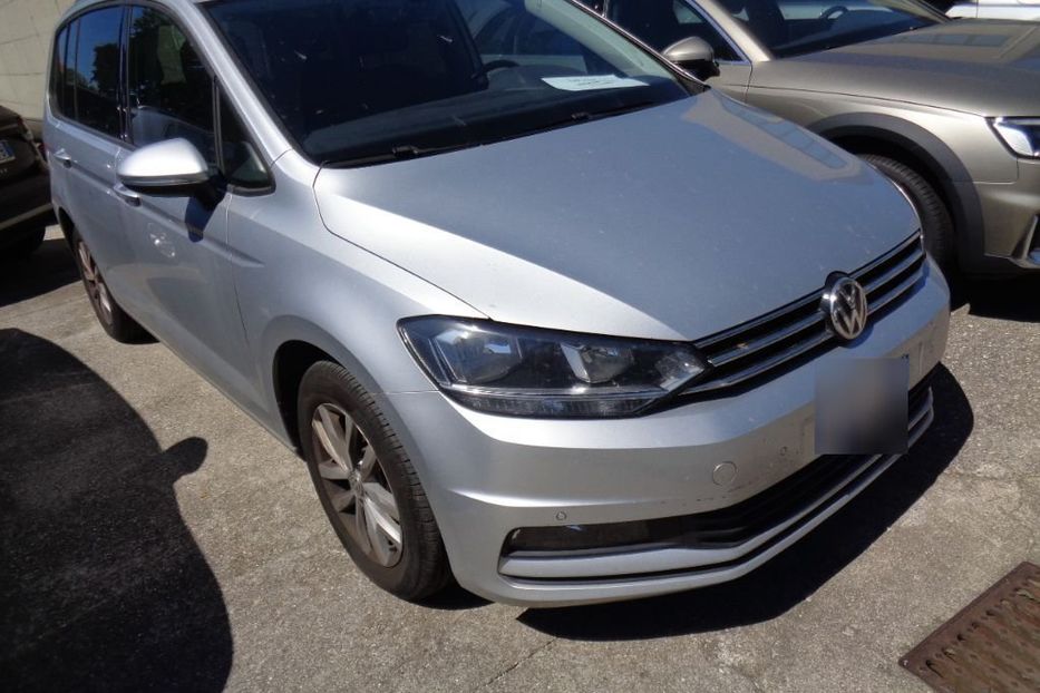 Продам Volkswagen Touran Comfort 85kW v3479 2018 года в Луцке