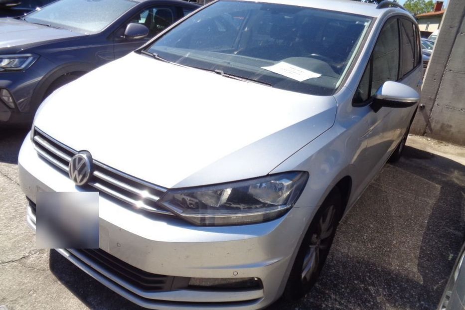 Продам Volkswagen Touran Comfort 85kW v3479 2018 года в Луцке