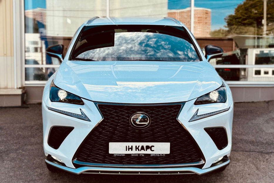 Продам Lexus NX 300 F-sport 2019 года в Одессе