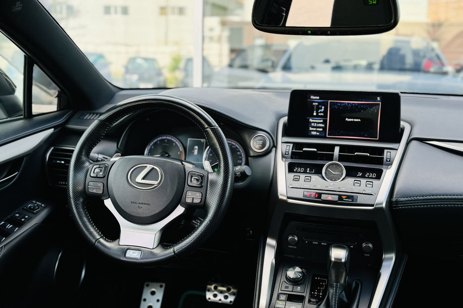 Продам Lexus NX 300 F-sport 2019 года в Одессе