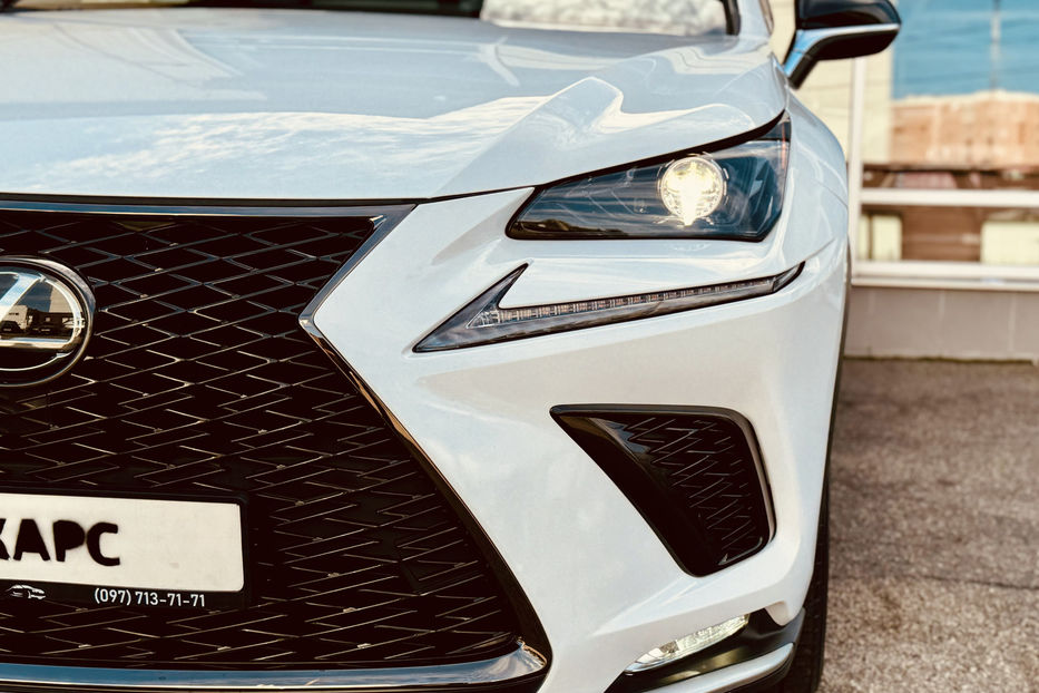 Продам Lexus NX 300 F-sport 2019 года в Одессе