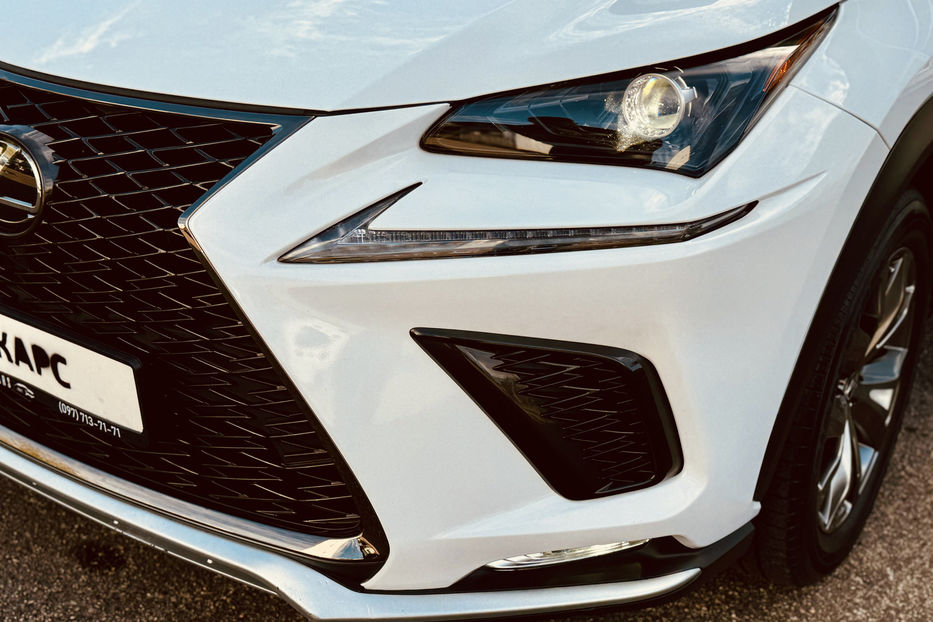 Продам Lexus NX 300 F-sport 2019 года в Одессе