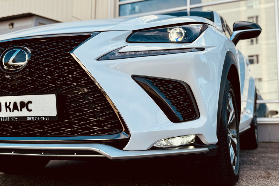 Продам Lexus NX 300 F-sport 2019 года в Одессе