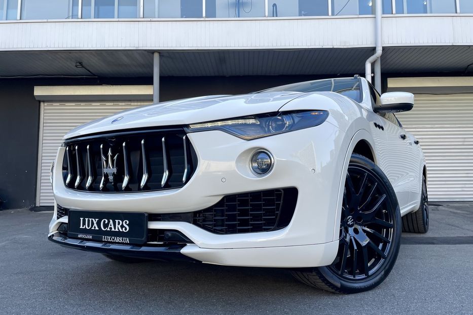 Продам Maserati Levante SQ4 2016 года в Киеве