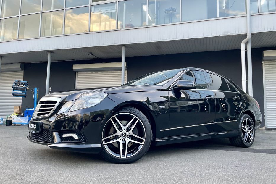 Продам Mercedes-Benz E-Class 350CDI 4Matic 2010 года в Киеве