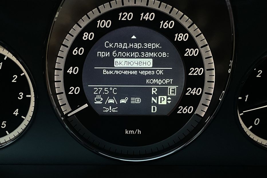 Продам Mercedes-Benz E-Class 350CDI 4Matic 2010 года в Киеве