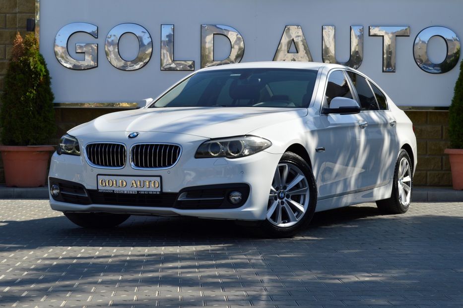 Продам BMW 520 Official 2016 года в Одессе