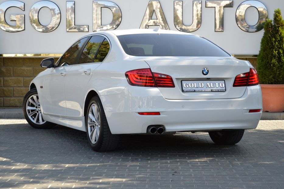 Продам BMW 520 Official 2016 года в Одессе