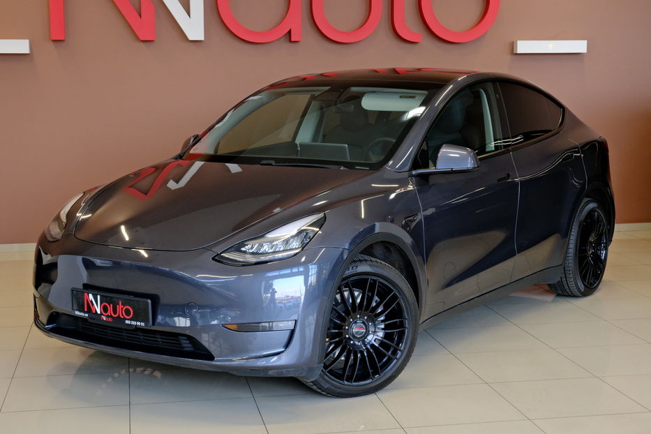 Продам Tesla Model Y 2021 года в Одессе