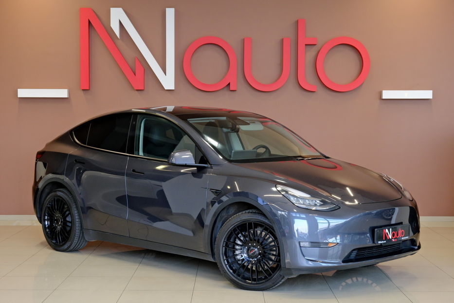 Продам Tesla Model Y 2021 года в Одессе