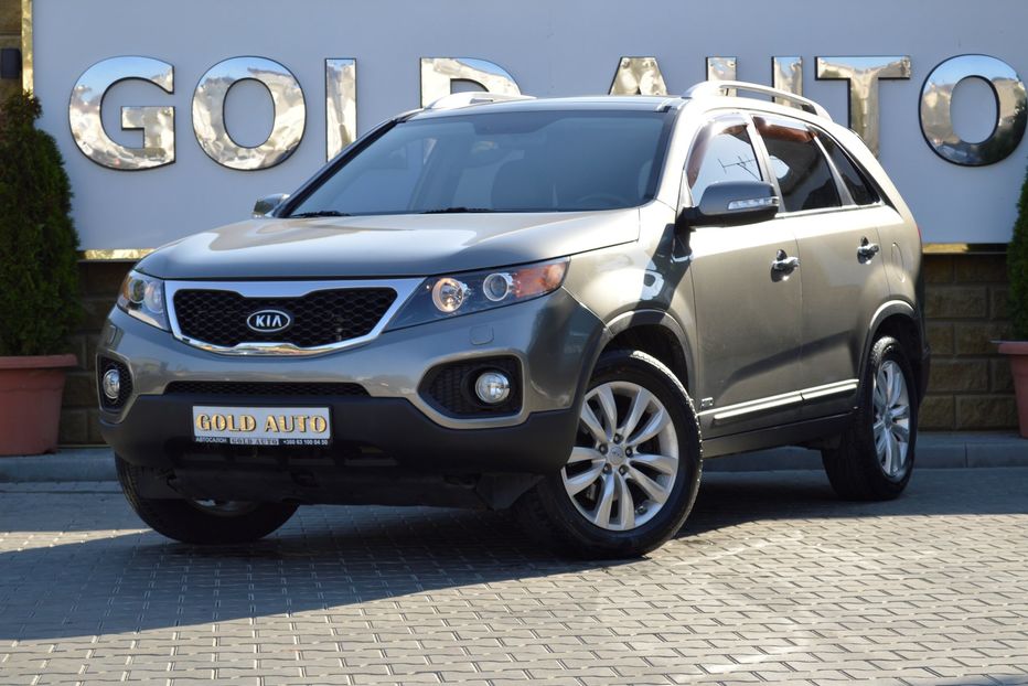 Продам Kia Sorento 2012 года в Одессе