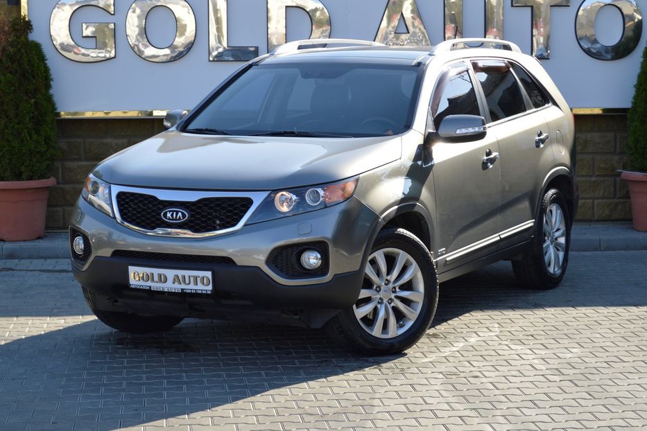 Продам Kia Sorento 2012 года в Одессе