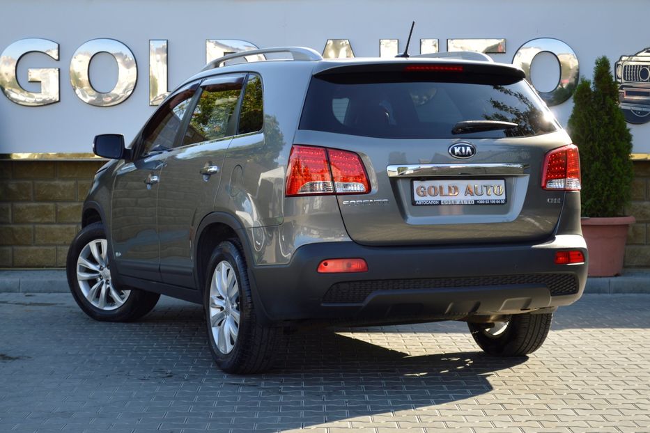 Продам Kia Sorento 2012 года в Одессе