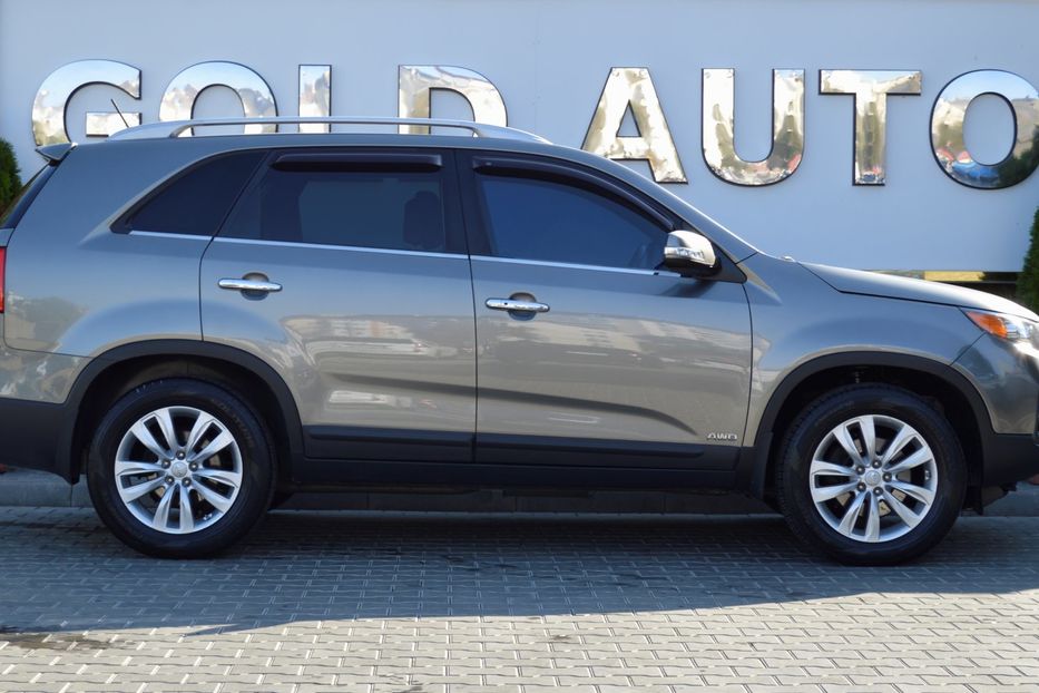 Продам Kia Sorento 2012 года в Одессе