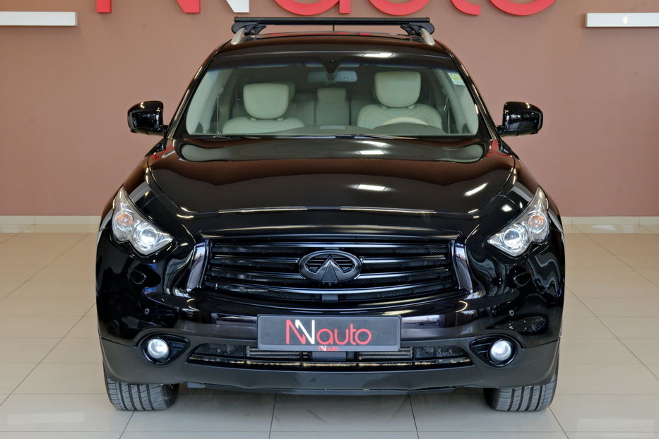 Продам Infiniti QX70 2014 года в Одессе