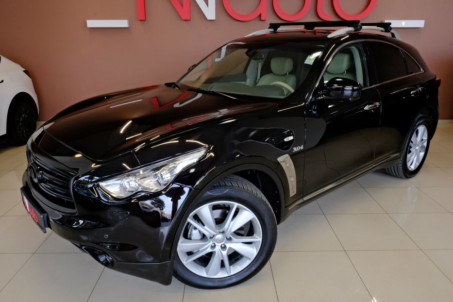 Продам Infiniti QX70 2014 года в Одессе